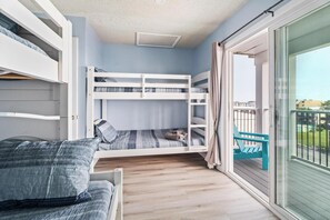 3 camere, una scrivania, ferro/asse da stiro, Wi-Fi