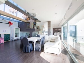 تناول الطعام