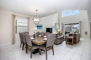 House (1585TEMPO) | 5 bedrooms, free WiFi - 1585tempo (Davenport)