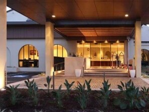 Exterior - Mermaid Waters Hotel by Nightcap Plus (Gold Coast)