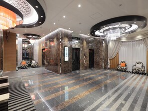 Reception - APA HOTEL Nihombashi Bakuroyokoyama Ekimae (Tokyo)