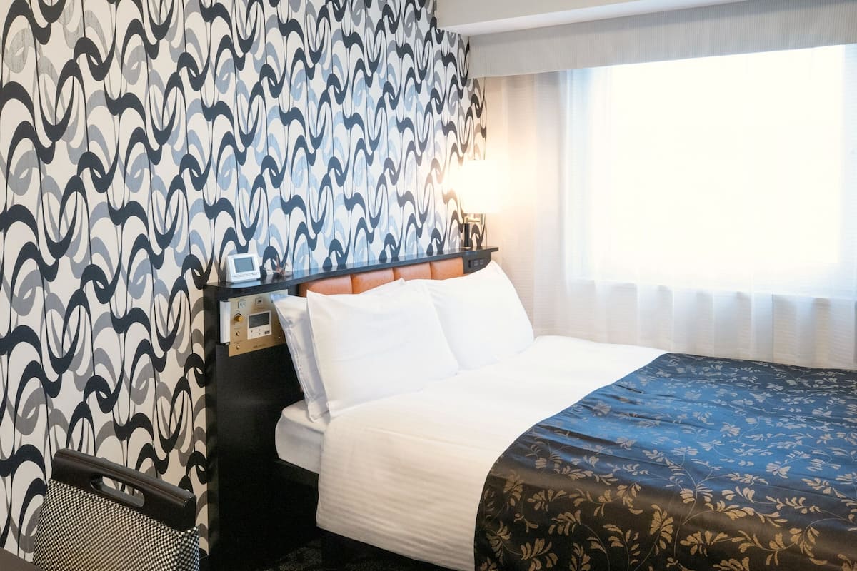 Habitación estándar, 1 habitación, no fumadores (for 2 Guests) | Edredones de plumas, escritorio, wifi gratis y ropa de cama