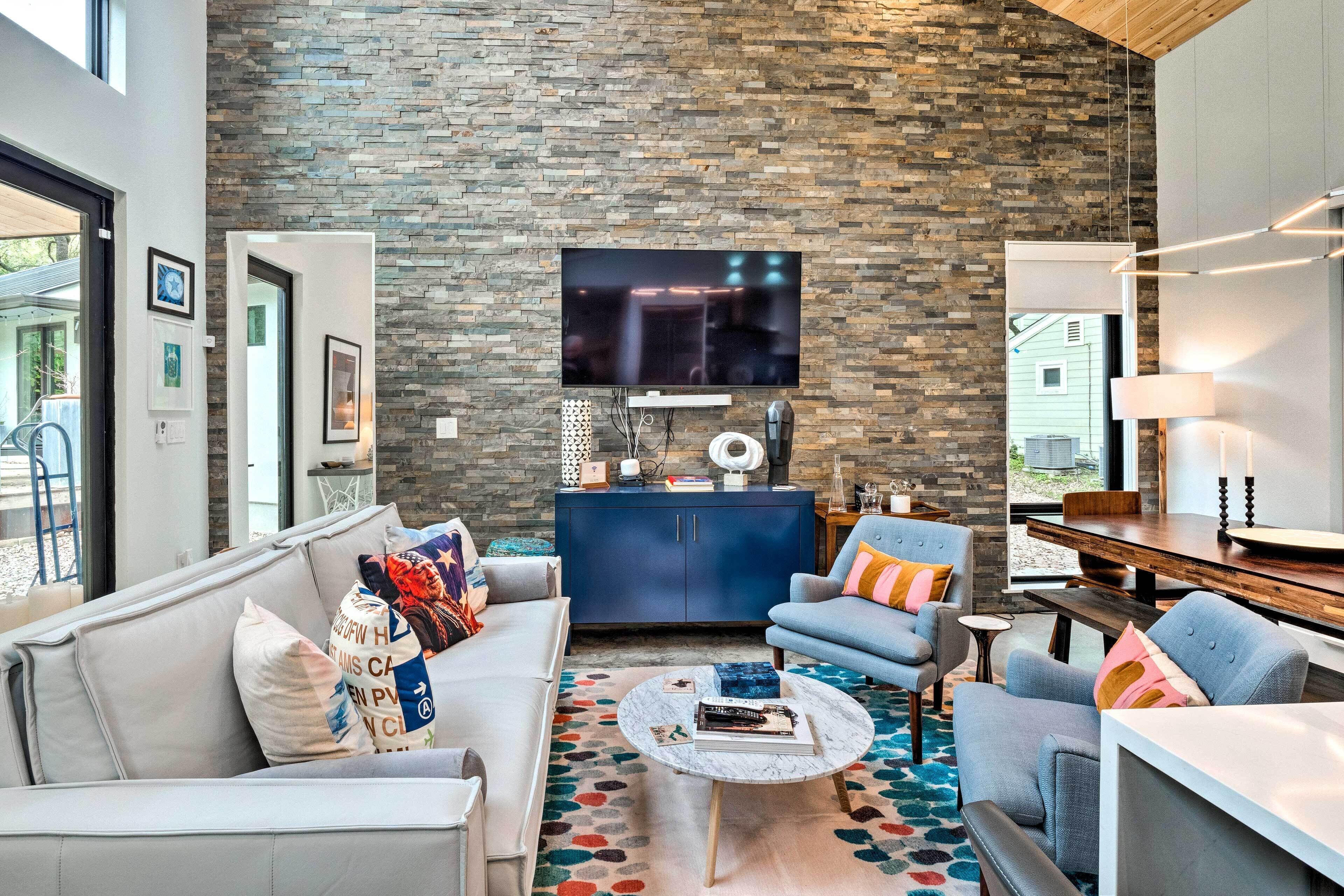 Stunning Austin Retreat w/ Pool, 5 Mi to Downtown!