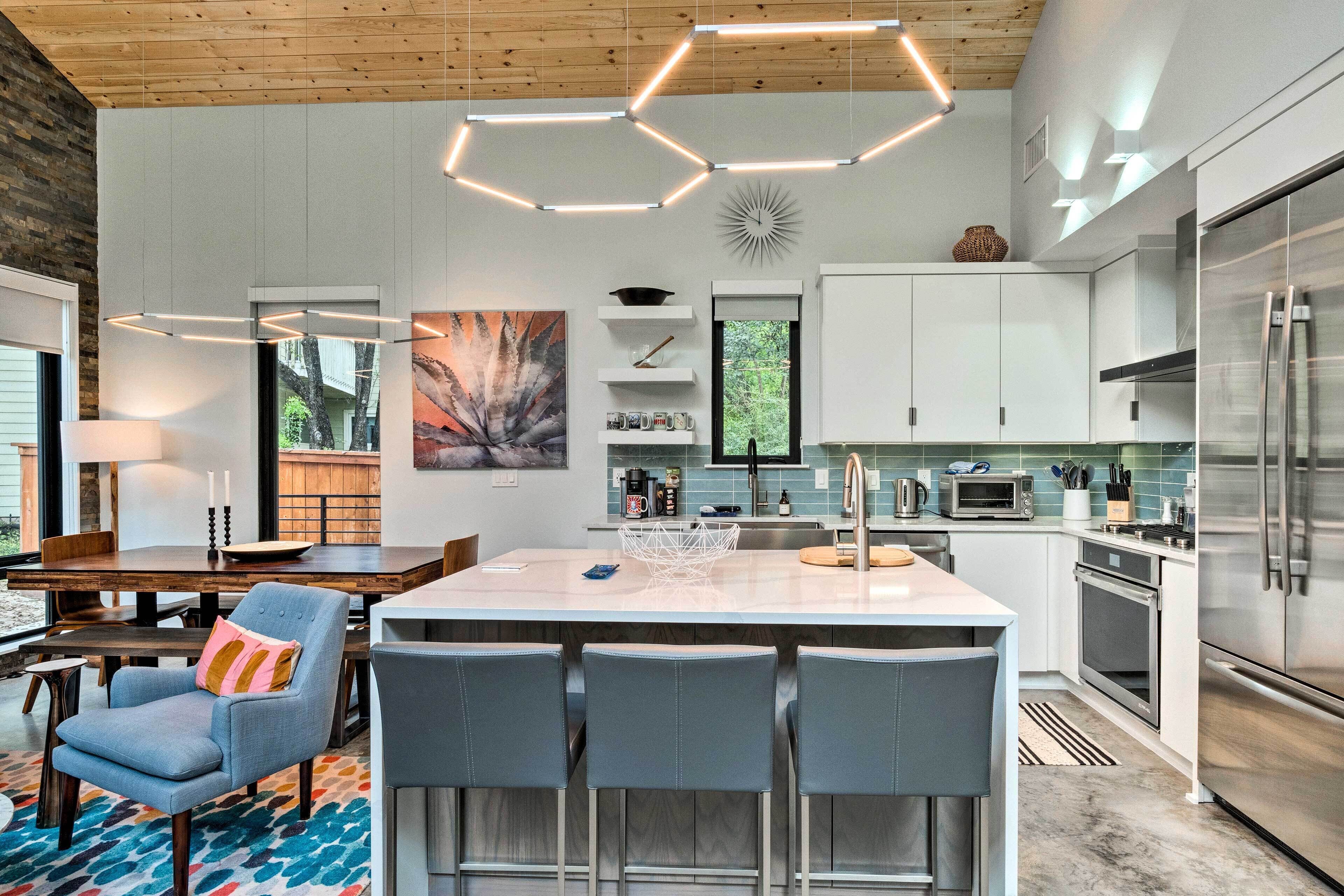 Stunning Austin Retreat w/ Pool, 5 Mi to Downtown!