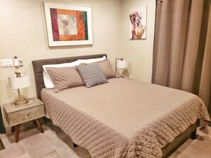 1 bedroom, WiFi, bed sheets