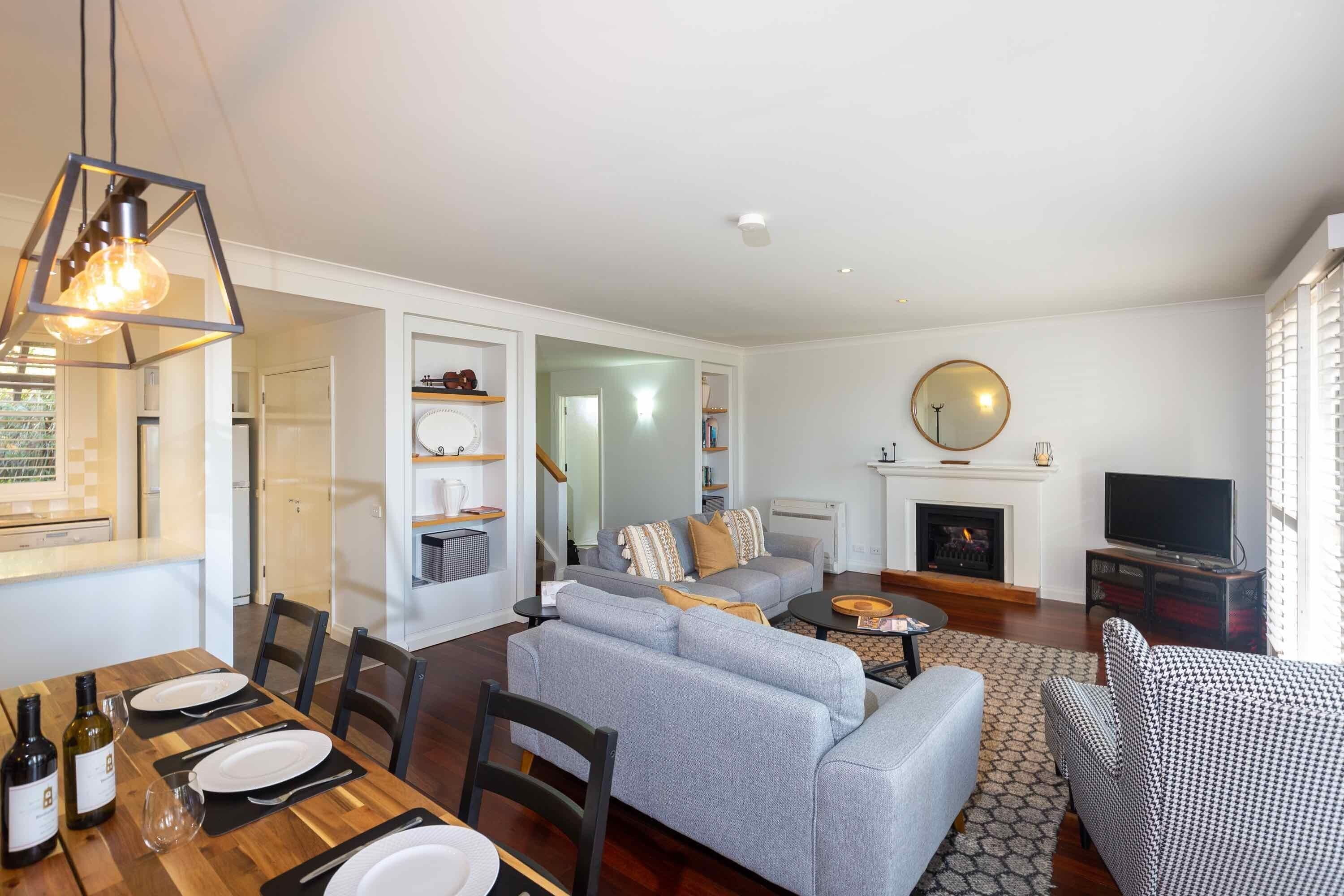 Villa Legato - Luxury villa at Cypress Lakes Resort — image 2