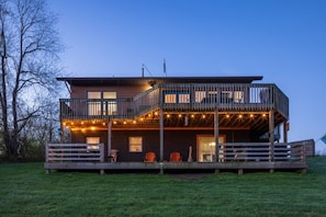 Exterior - Hocking Hills Chubby Frog Cabin: Game Room, Hot Tub, Fire Pit & Private Hiking! (Creola)