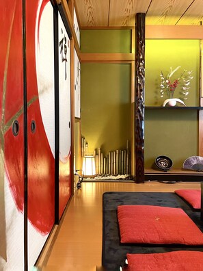 3 bedrooms, iron/ironing board, travel crib, free WiFi - 【5LDK/93㎡】Near Osaka Castle.Modern Japanese Style.6 min to station. (大阪市)