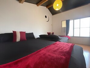 3 bedrooms, iron/ironing board, travel cot, free WiFi