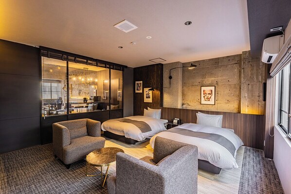 Chambre (COSMOS 401) | Coffres-forts dans les chambres, bureau, Wi-Fi gratuit