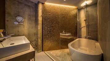 COSMOS 402 | Bathroom