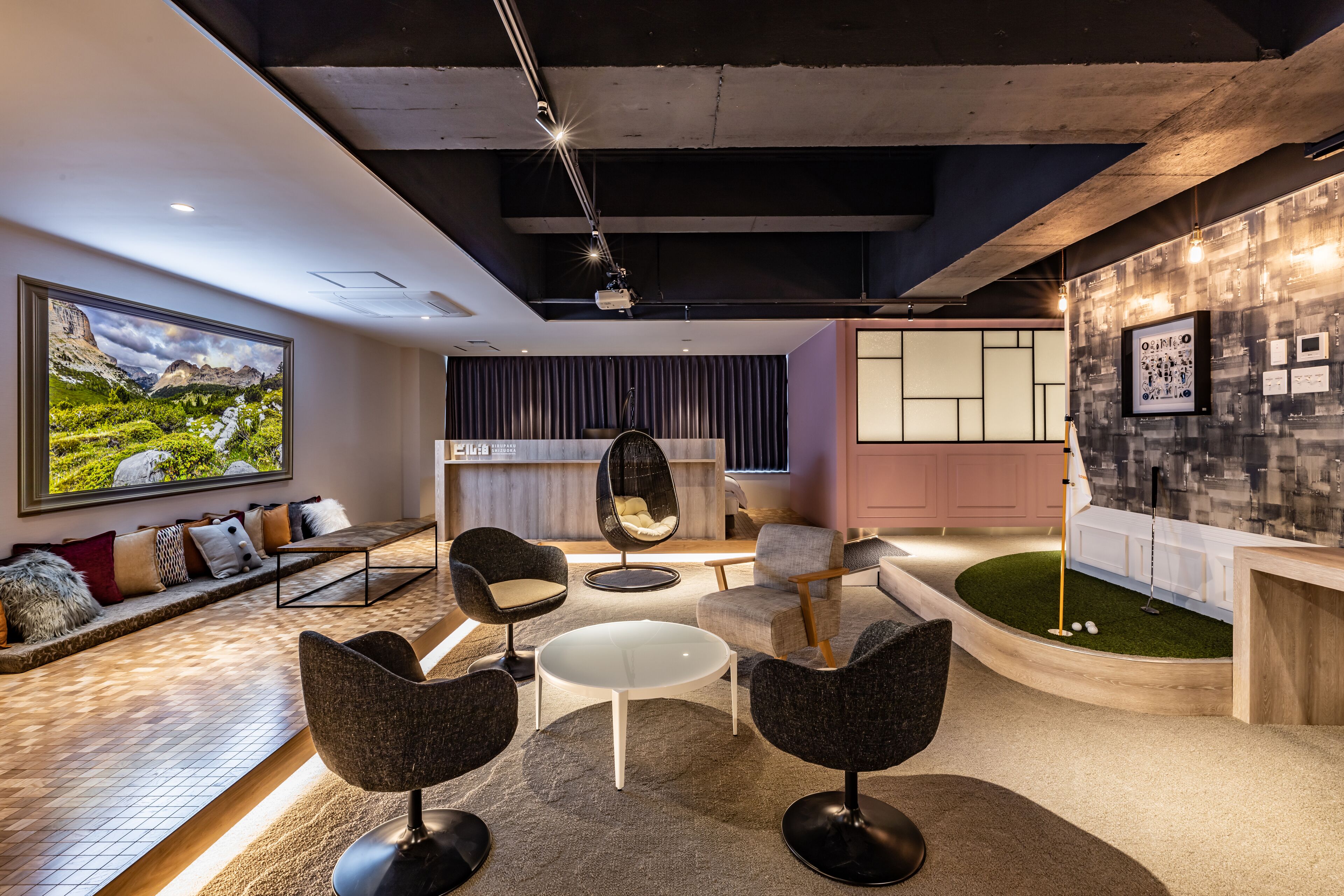 Habitación (YS 201) | Caja de seguridad en la habitación, escritorio y wifi gratis 