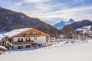 Exterior - Kneifelspitze vacation apartment, for 2-4 people and 1 child up to 10 years old (Berchtesgaden)