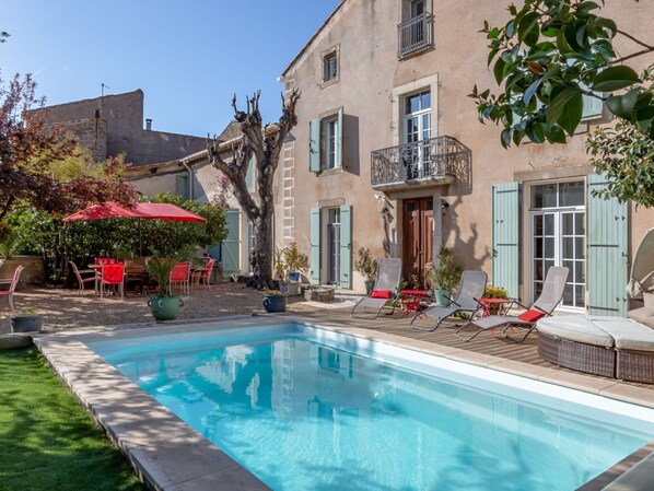 Outdoor pool - Elegant Holiday Home in Olonzac With Private Swimming Pool (Olonzac)