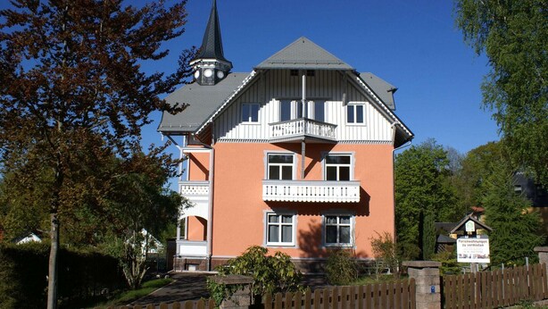 Exterior - Enticing Apartment in Georgenthal With Sauna (Georgenthal)