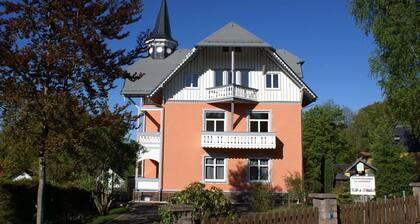Enticing Apartment in Georgenthal With Sauna