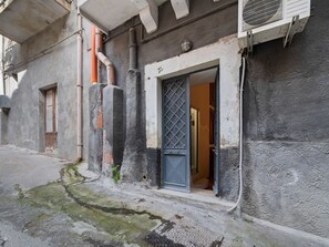 Reception - Modern Apartment in Catania Near Playa Seafront (Catania)