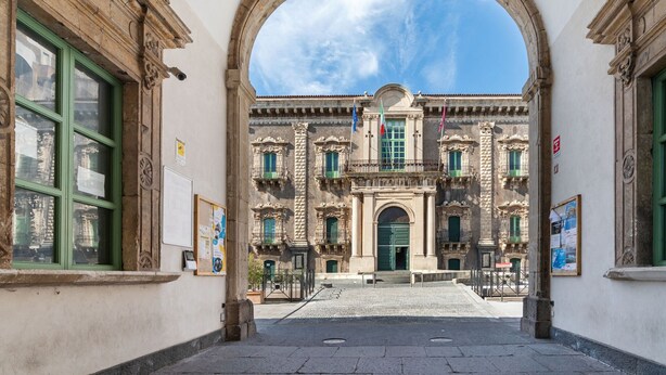 Unclassified image, 1 of 18, button - Modern Apartment in Catania Near Playa Seafront (Catania)