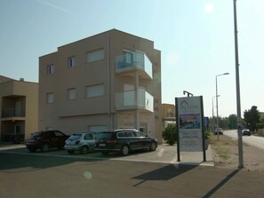 Exterior - Modern Apartment in Vir With Sea Nearby (Vir)