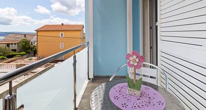 Lovely Apartment in Jadranovo near Town Center