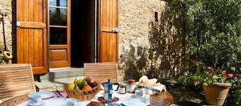 Tuscan Holiday Home With Pool