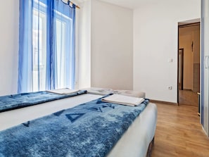 2 bedrooms - Simplistic Apartment in Jadranovo near Sea Beach (Crikvenica)
