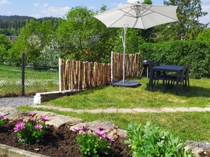 Exterior - Serene Holiday Home in Han-sur-lesse With Garden (Rochefort)
