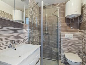Bathroom - Comfortable Apartment in Jadranovo Near Seabeach (Crikvenica)