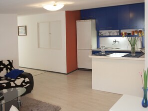 Apartment | Private kitchen | Fridge, microwave, oven, coffee/tea maker