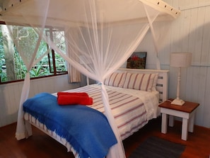 House | 4 bedrooms, iron/ironing board, bed sheets - Mar Azul 4 (Ponta d'Ouro)