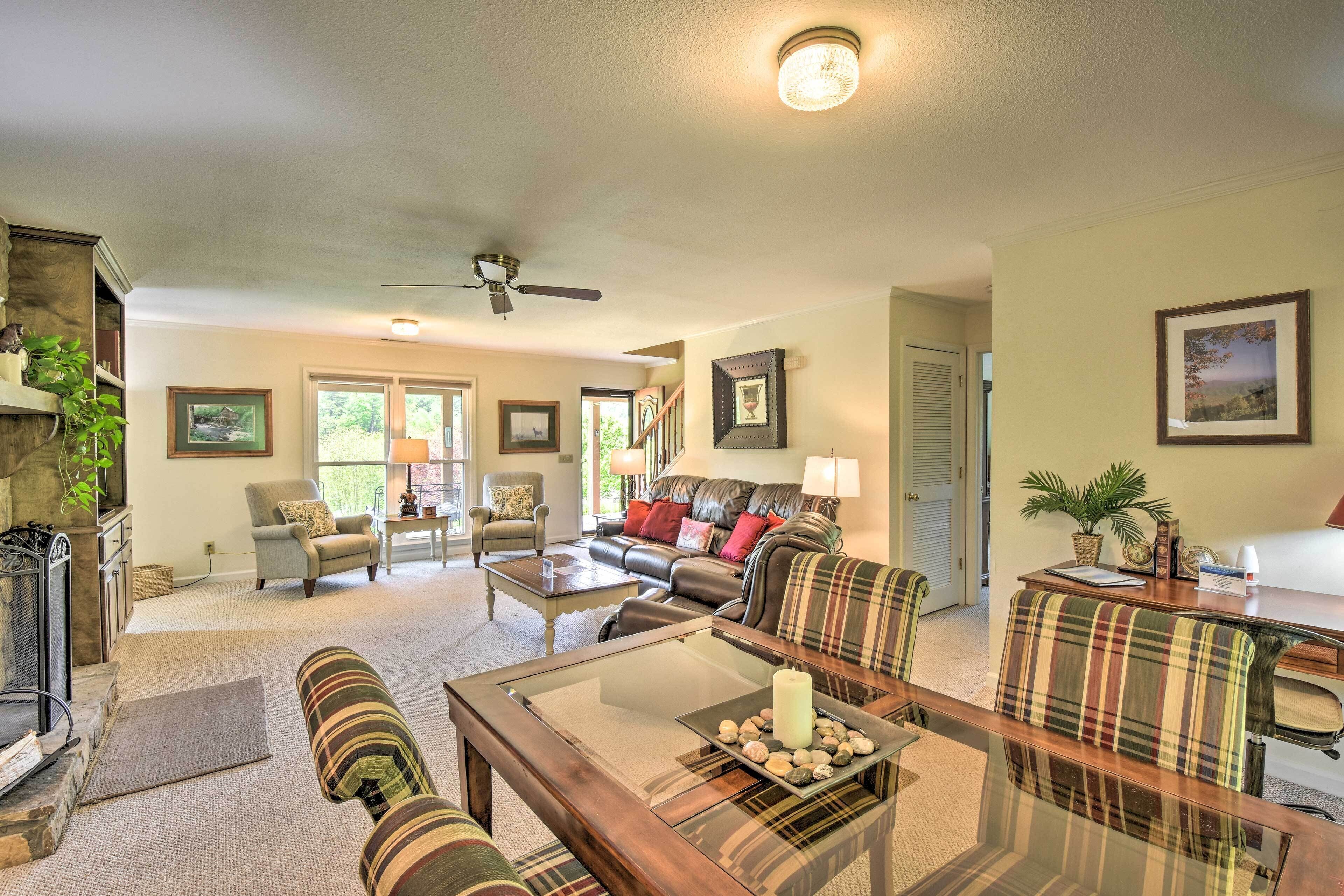 Sky Valley Retreat w/ Resort Amenities & Views!