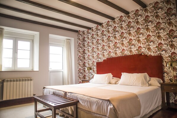 Standard Twin Room | Cribs/infant beds, free WiFi, bed sheets - Hotel A Casa do Río (Pontecesures)