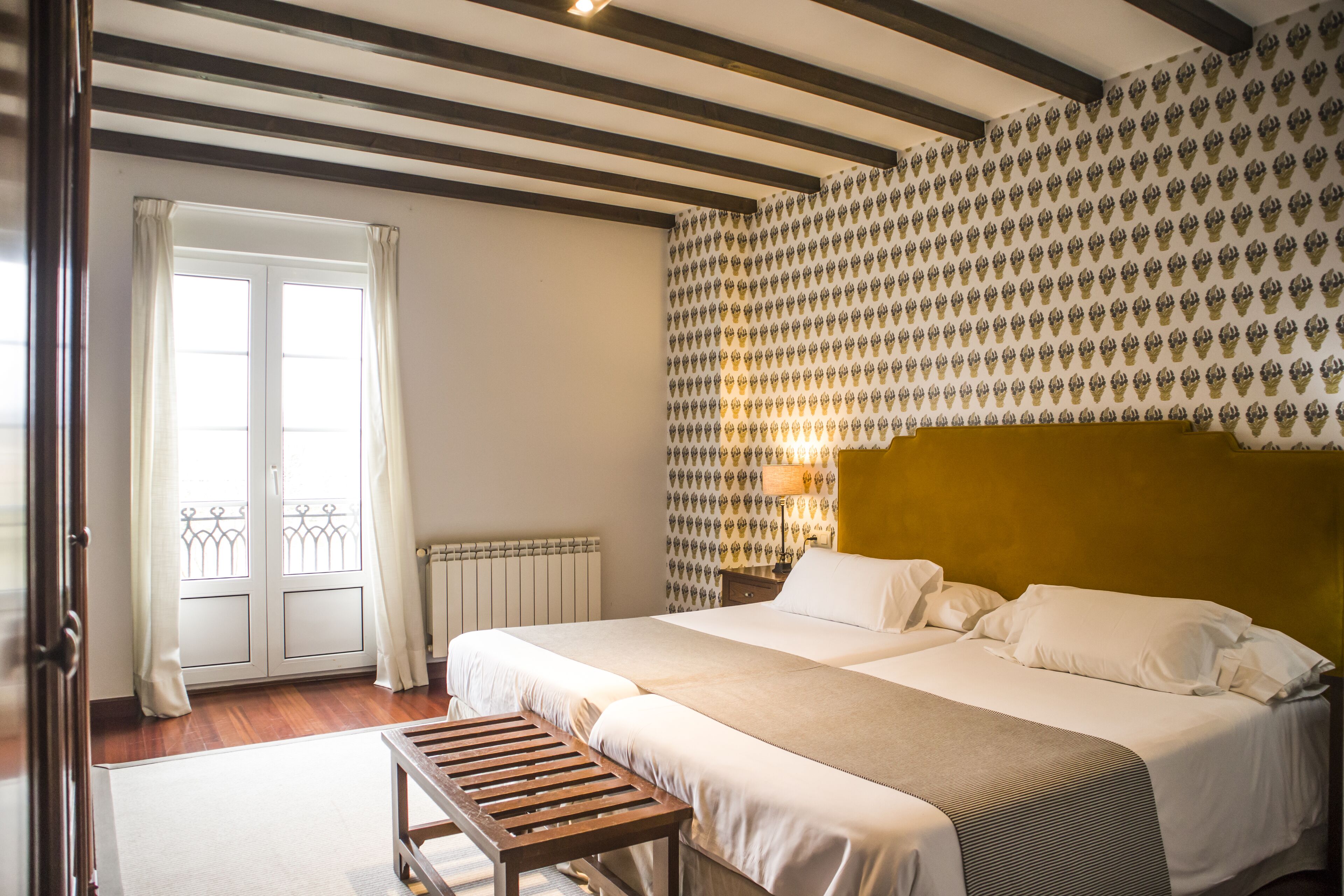 Standard Twin Room | Cots/infant beds, free WiFi, bed sheets