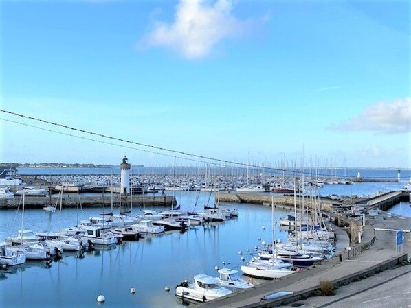 Marina