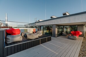 Enkeltrom – business | Terrasse/patio