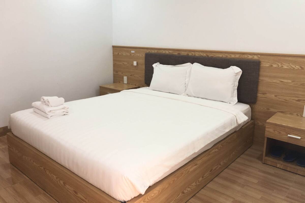 ห้องสแตนดาร์ดดับเบิล | โต๊ะทำงาน, Wi-Fi ฟรี, ผ้าปูที่นอน