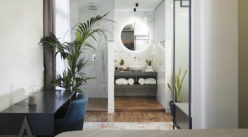 The Gem Society Hotel