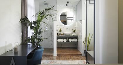 The Gem Society Hotel