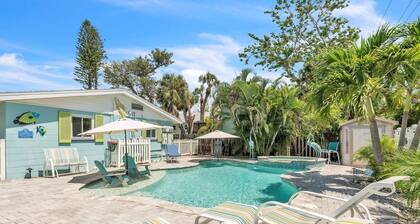Beach N Bay 2 Bedroom Villa by RedAwning