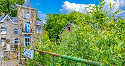 Charming Villa in Harze