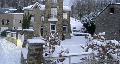 Cottage in Harze With Private Garden