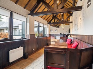 Dining - Gorgeous Apartment in Houffalize With Sauna (Gouvy)