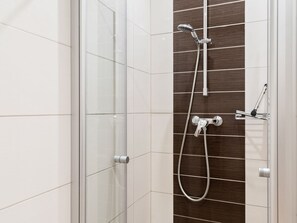 Apartment | Bathroom