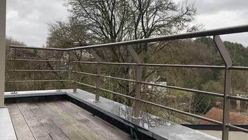 Cottage | Balcony
