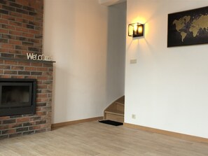 平房 | 接待櫃台