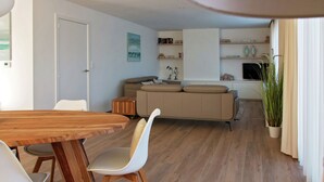 Dining - Enticing Holiday Home in Middelkerke near Sea (Middelkerke)