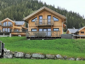 Exterior - Deluxe Holiday Home in Hohentauern with Hot Tub (Hohentauern)