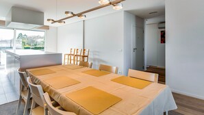 Dining - Elegant Apartment in Ieper With Sauna (Ypres)