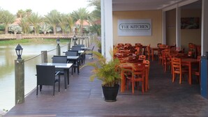 Ảnh chưa phân loại, 5 trong số 23 ảnh, nút
