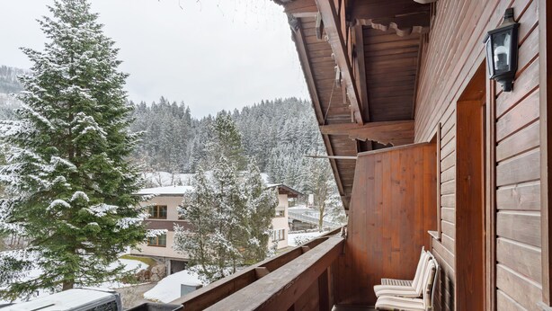 Balcony - Lovely Holiday Home in Itter With 4 Balconies and Garden (Itter)